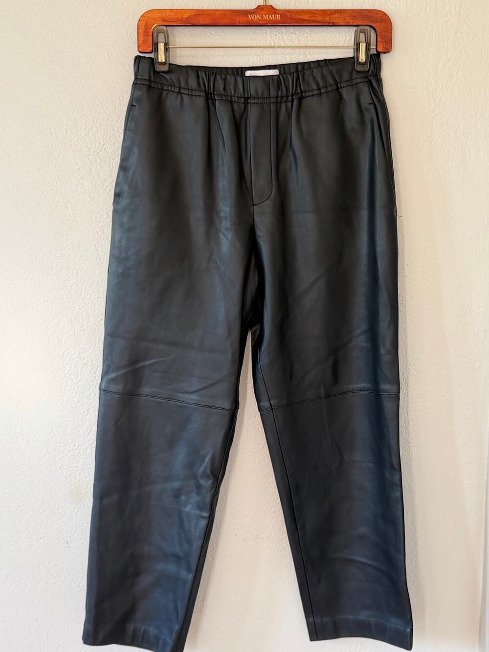 Women's Mng Faux Leather Party Night Out Short Pants Sz Small